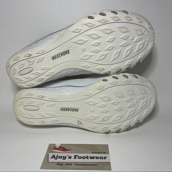 Skechers White Relaxed Fit Memory Foam Slip On Women’s 6.5 Shoes 22525 - Picture 7 of 11